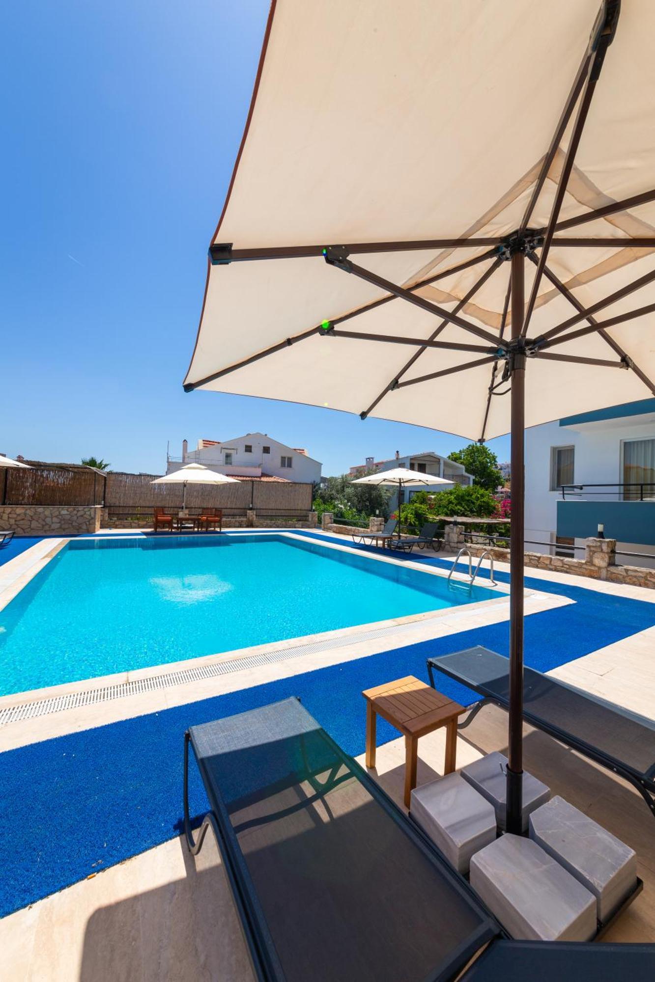 Oezguem Suite Otel Datça Zewnętrze zdjęcie