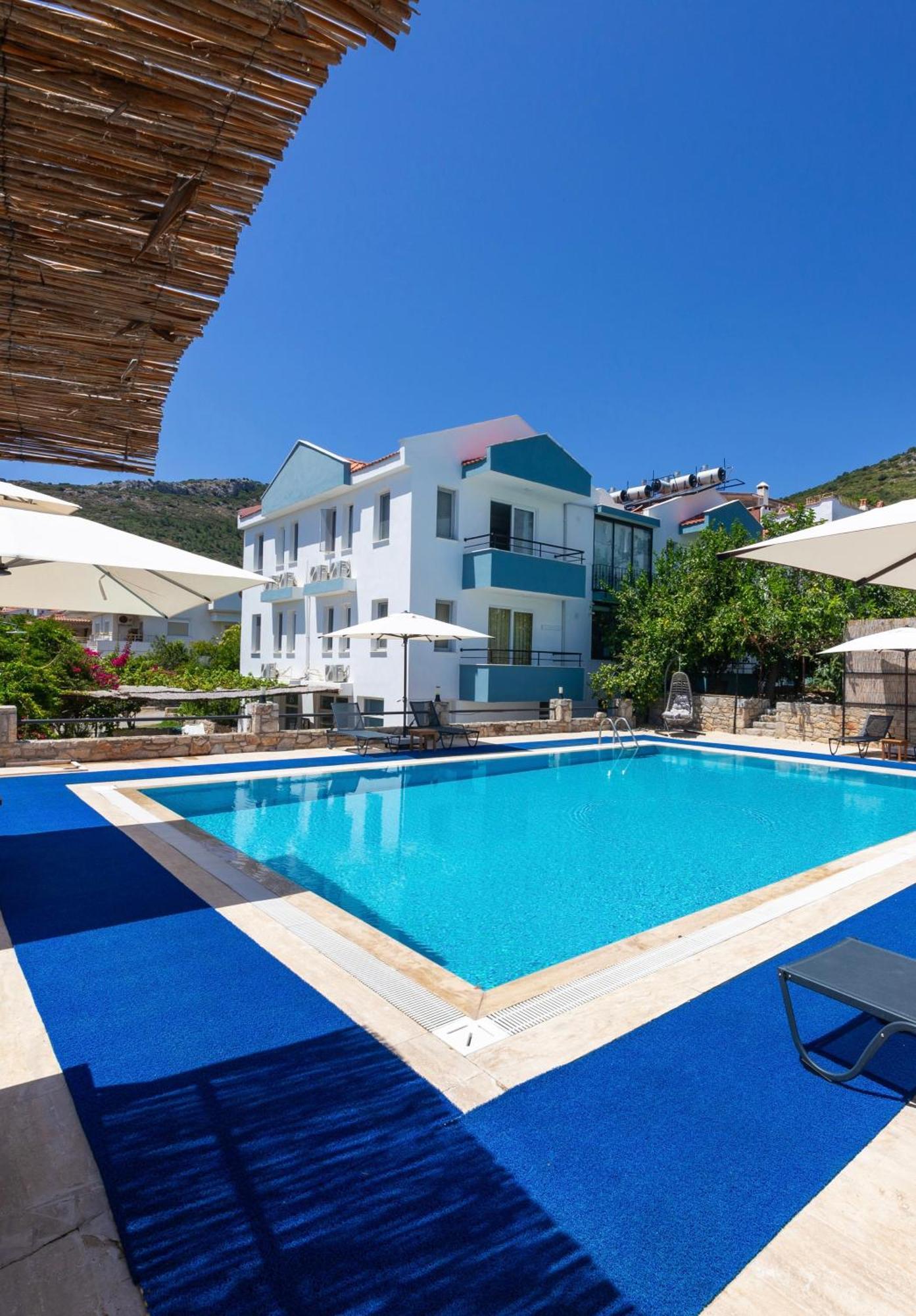 Oezguem Suite Otel Datça Zewnętrze zdjęcie
