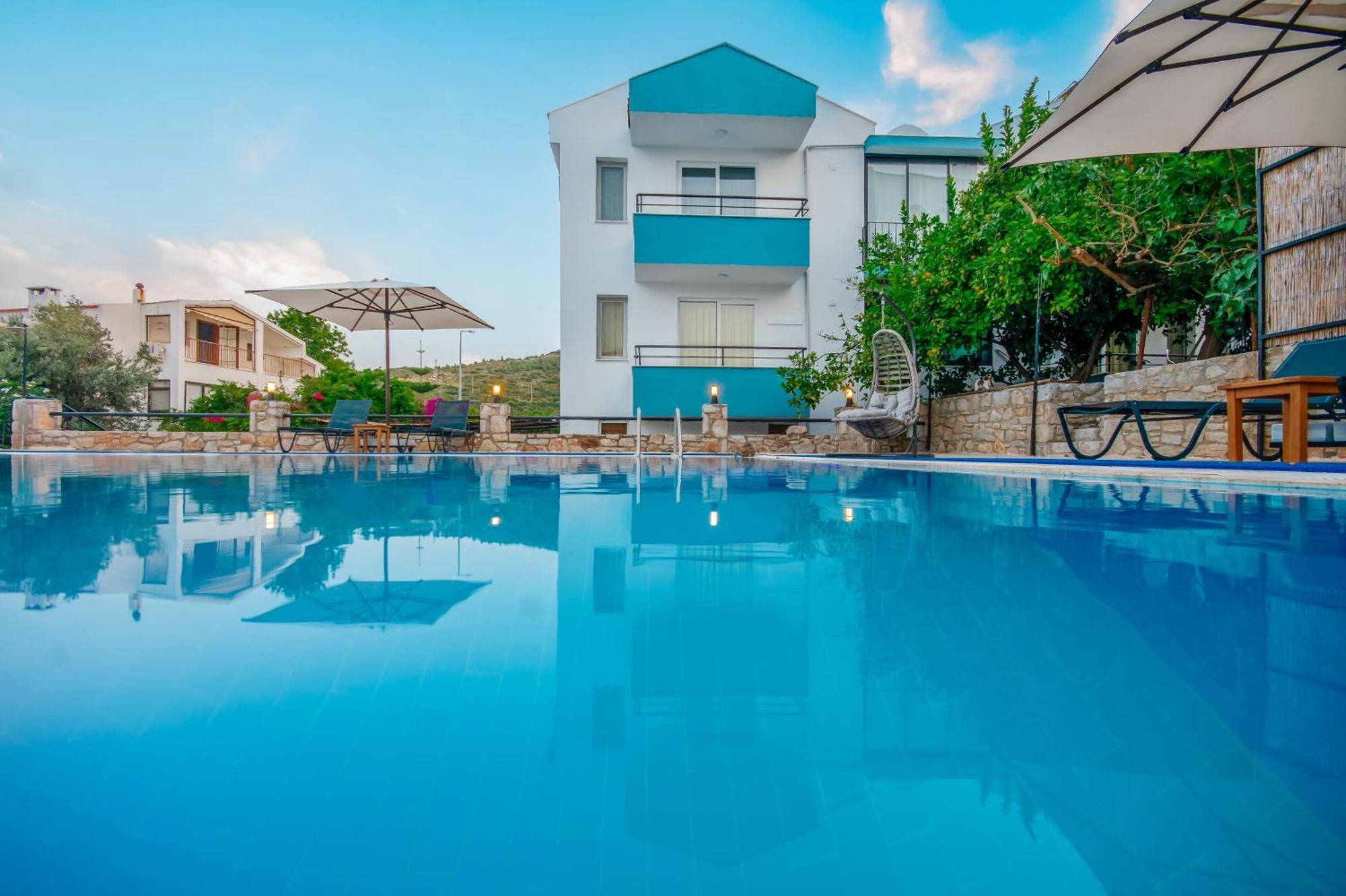 Oezguem Suite Otel Datça Zewnętrze zdjęcie